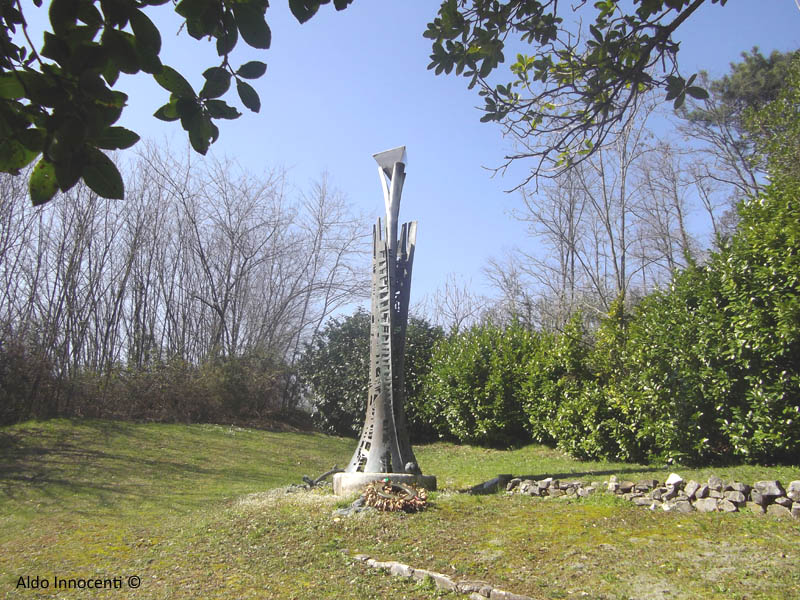 MONUMENTO A SILVANO FEDI 7